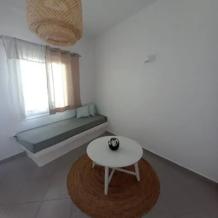 Mariam House パロス島